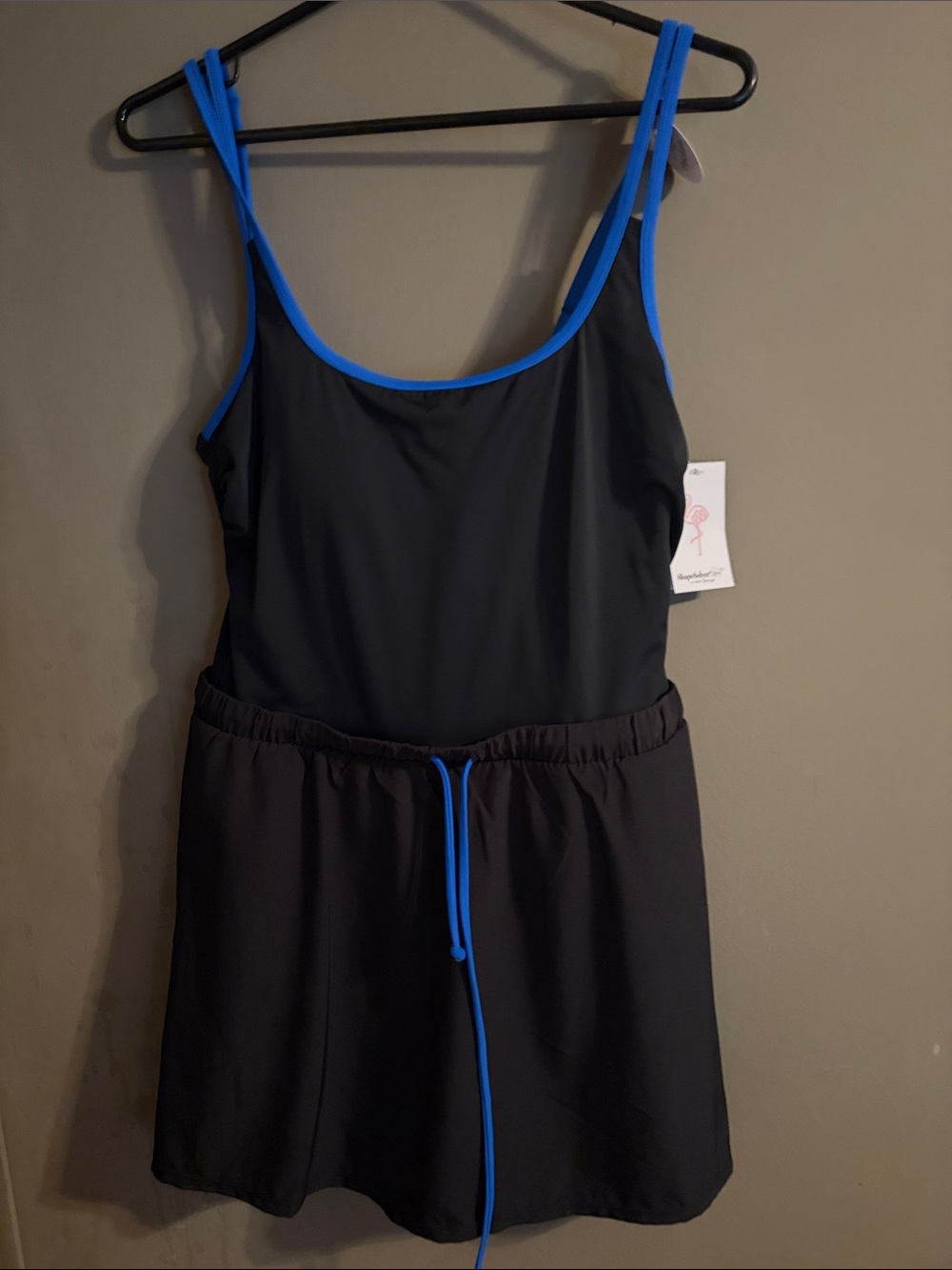 Shape solver sport dress/ shorts underneath pockets size 12 nwt